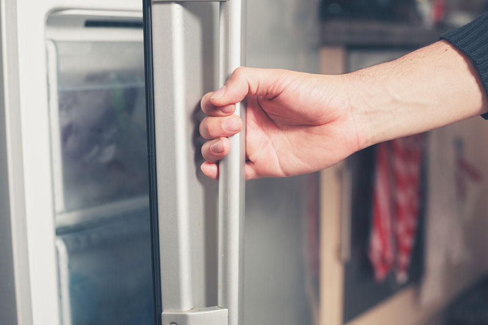 How to Keep the Freezer Safe During a Power Outage